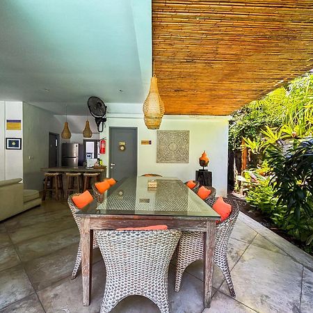 Villa Eindra เซมินยัค ภายนอก รูปภาพ