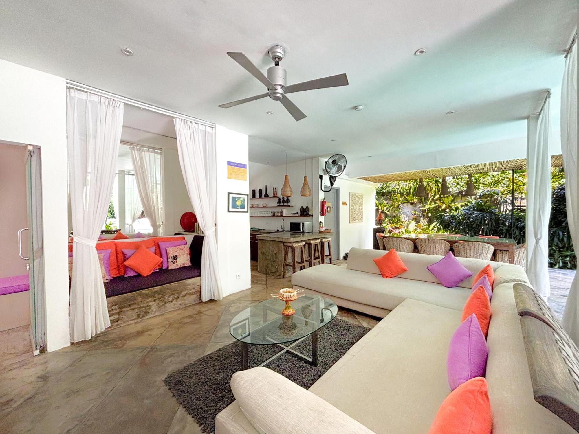 Villa Eindra เซมินยัค ภายนอก รูปภาพ