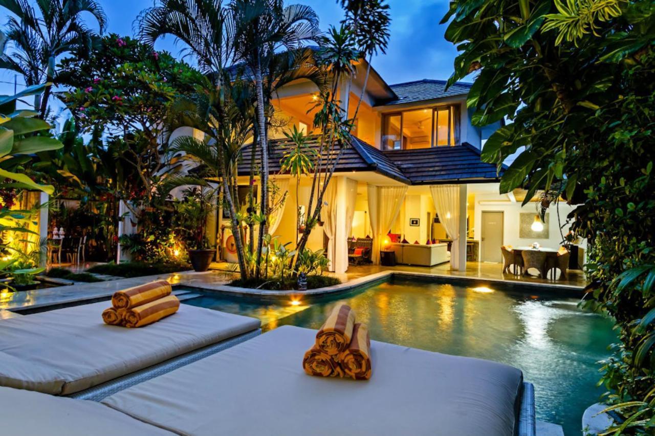 Villa Eindra เซมินยัค ภายนอก รูปภาพ