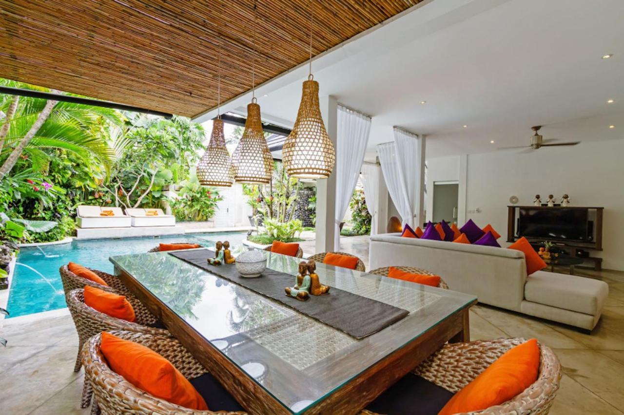 Villa Eindra เซมินยัค ภายนอก รูปภาพ